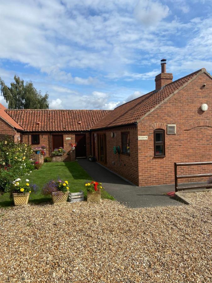 Willow Tree Cottages Newark upon Trent Esterno foto