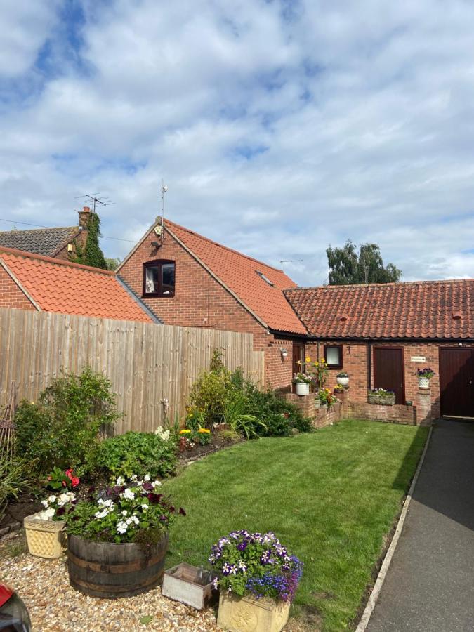 Willow Tree Cottages Newark upon Trent Esterno foto