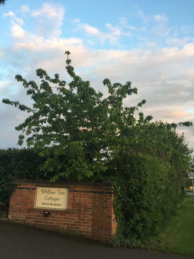 Willow Tree Cottages Newark upon Trent Esterno foto
